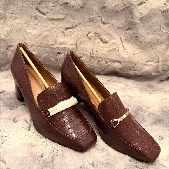 Naturalizer Wynrie Merlot (dark brown/burgundy) Croc Bit Block Heel Pump 8.5M - Picture 11 of 12